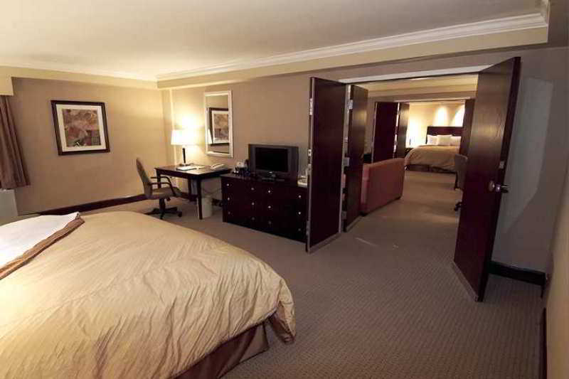 Doubletree By Hilton Pittsburgh Airport Hotel Moon Township Szoba fotó